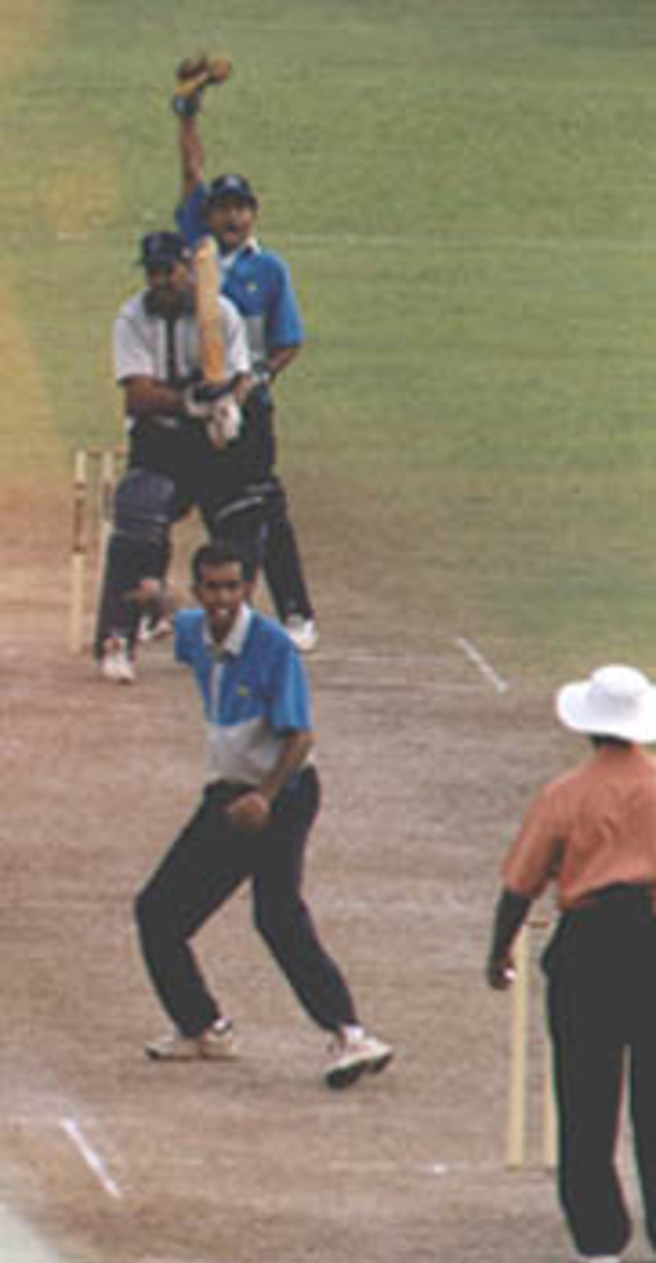 Jeganathan appeals for LBW against Dulip Samaraweera,  in the Premier Limited Over Tournament semi finals