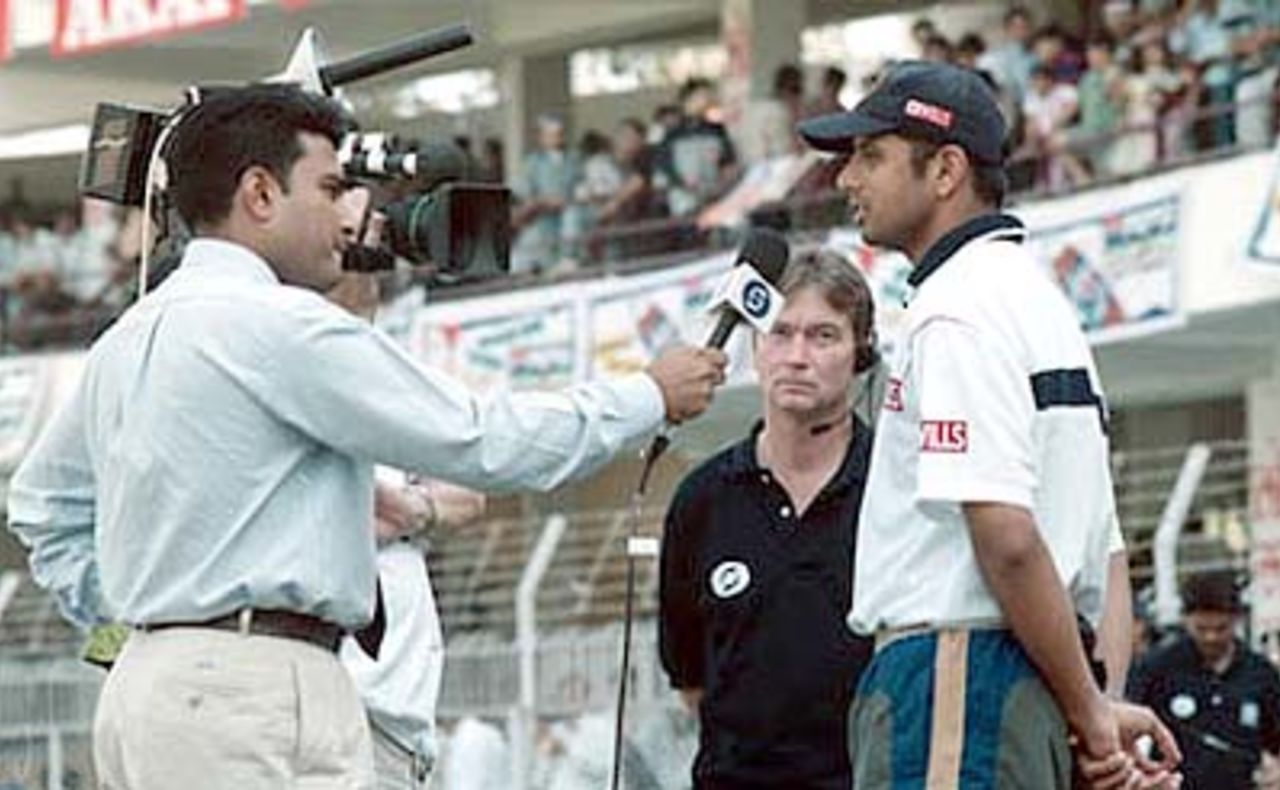 Sanjay Manjrekar interviews Rahul Dravid at the end of the second day's play. Zimbabwe in India 2000/01, 2nd Test, India v Zimbabwe Vidarbha C.A. Ground, Nagpur, 25-29 November 2000 (Day 2)