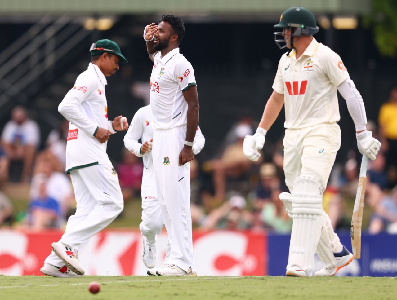 Ebadot Hossain celebrates the wicket of Marnus Labuschagne, Australia vs Bangladesh, 1st Test, Darwin, 1st day, August 13, 2026