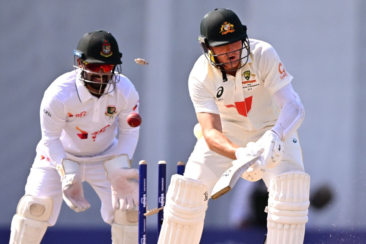 Steven Smith takes a breather before the final session, Australia vs Bangladesh, 1st Test, Darwin, 3rd day, August 15, 2026
