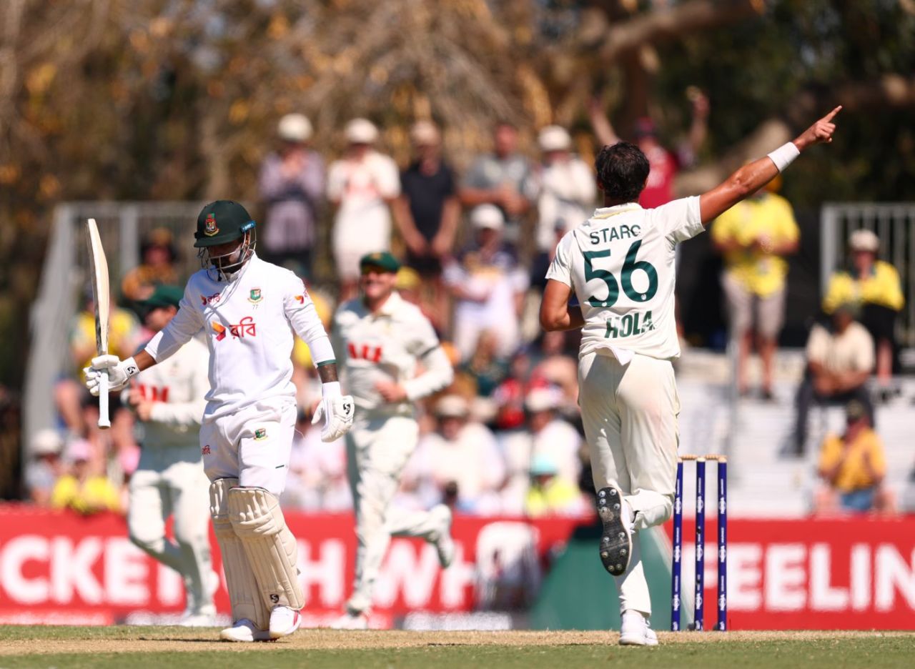 Mitchell Starc picked up Litton Das for his third 0 of the series, Australia vs Bangladesh, 2nd Test, Mackay, 2nd day, August 23, 2026