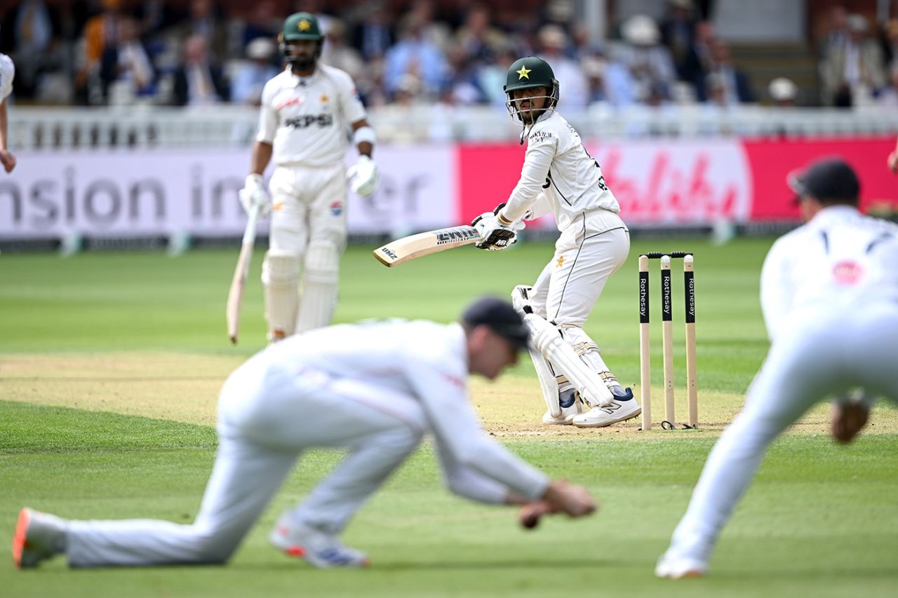Azan Awais received a life thanks to Harry Brook's drop at slip, England vs Pakistan, 2nd Test, Lord's, 2nd day, August 28, 2026