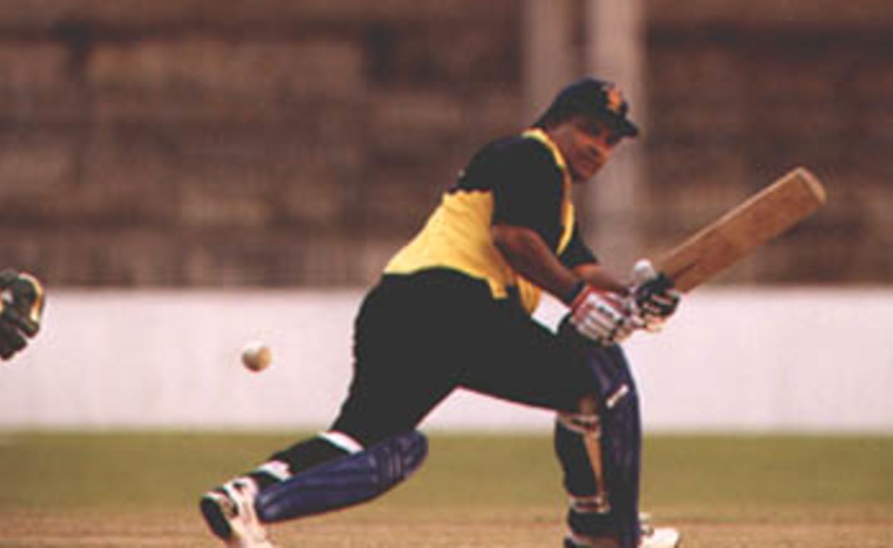 Arjuna Ranatunga leads the fight back with 36 from 51 balls, in the Premier Limited Over Tournament semi finals