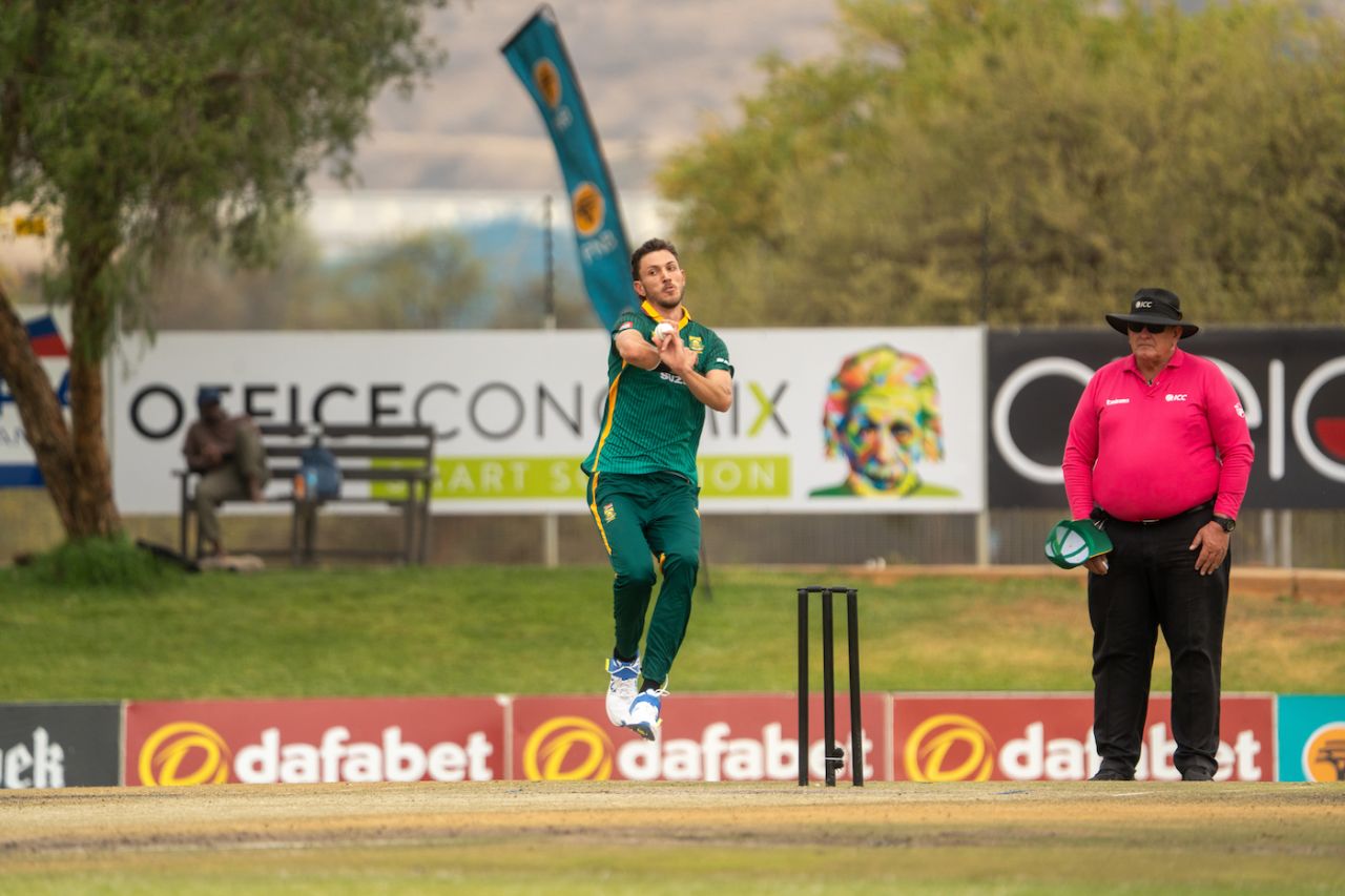 Duan Jansen's action seems familiar, doesn't it? Namibia vs South Africa, 1st ODI, Windhoek, September 9, 2026