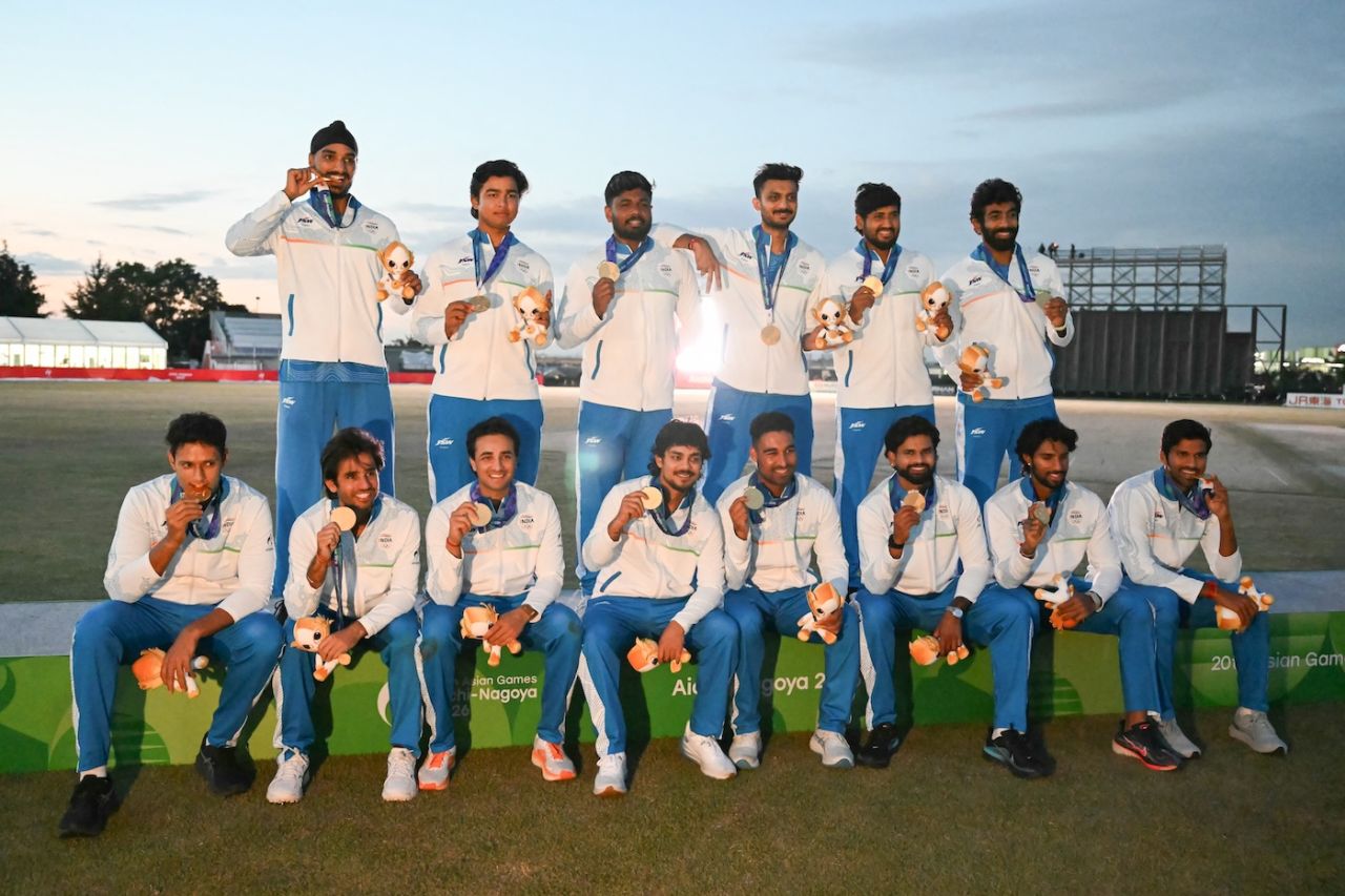 The India players pose with their gold medals, India vs Pakistan, Asian Games men's competition final, Nisshin, October 3, 2026