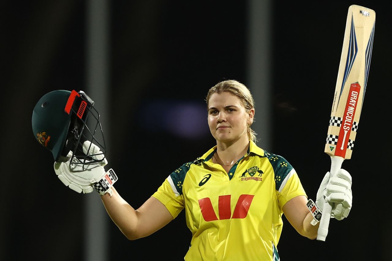 Georgia Voll celebrates her century, Australia vs Bangladesh, 2nd women's ODI, Brisbane, October 11, 2026