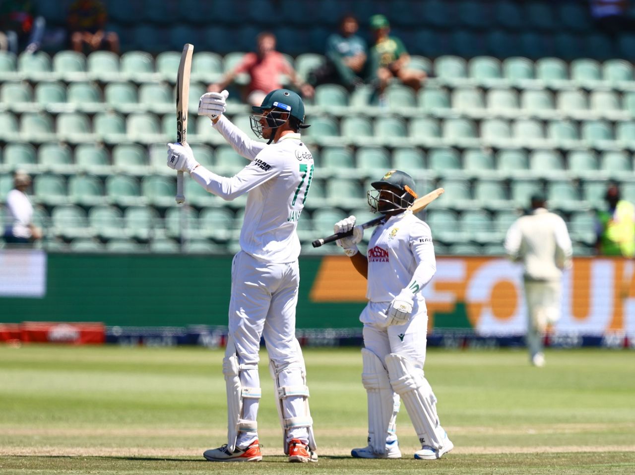 Marco Jansen celebrates his half-century alongside Temba Bavuma, South Africa vs Australia, 2nd Test, Gqeberha, 3rd day, October 20, 2026