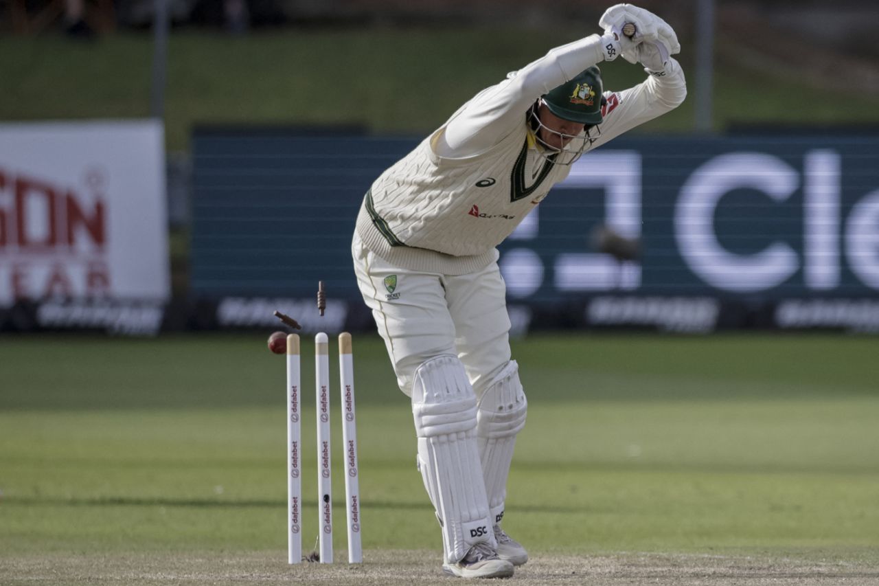 Matt Renshaw was bowled leaving a delivery, South Africa vs Australia, 2nd Test, Gqeberha, Day 4, October 21, 2026