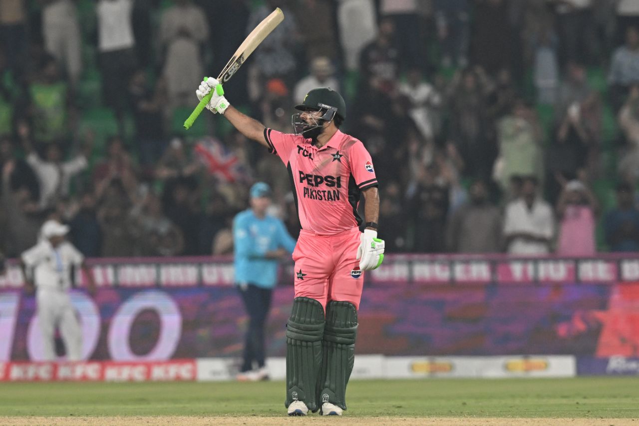 Shadab Khan celebrates his maiden ODI hundred, Pakistan vs England, Tri-Series, Lahore, October 25, 2026