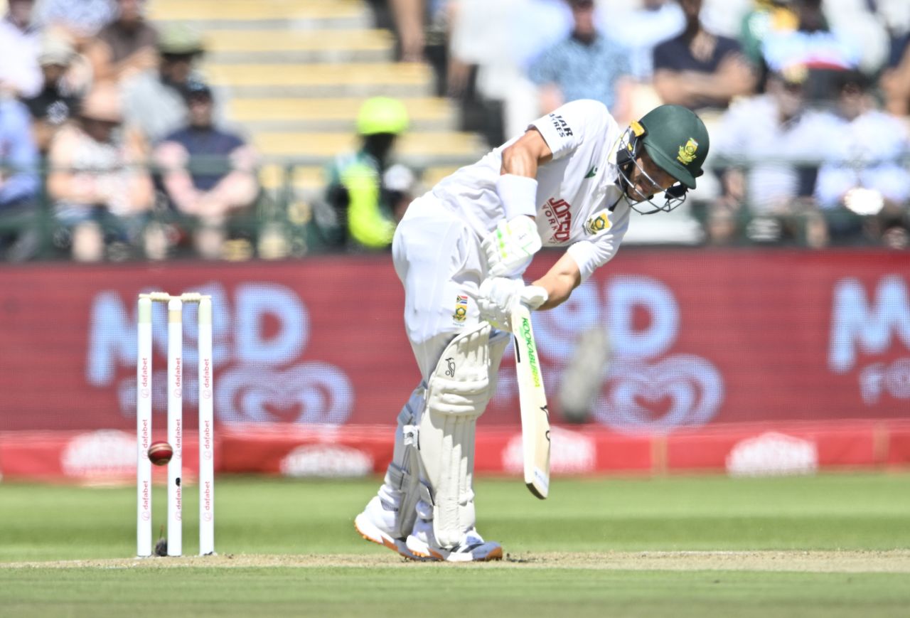Marques Ackerman played some dismissive shots, South Africa vs Australia, 3rd Test, Cape Town, 1st Day, October 27, 2026