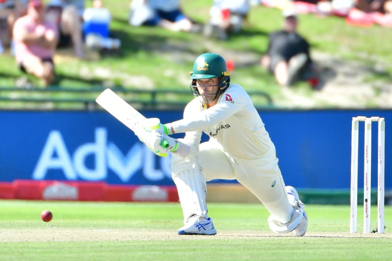 Alex Carey reverse sweeps, South Africa vs Australia, 3rd Test, Cape Town, 2nd Day, October 28, 2026