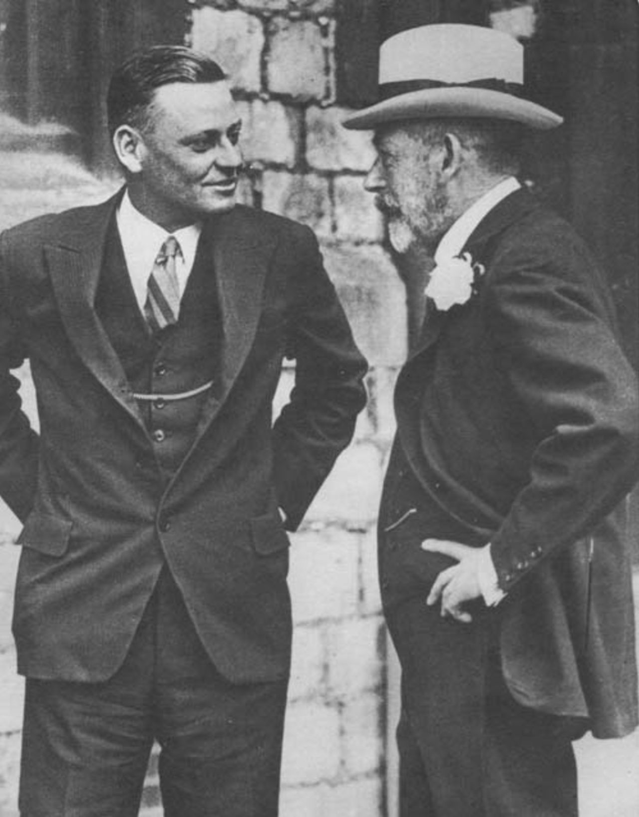 Bill Woodfull meets King George V, 1934