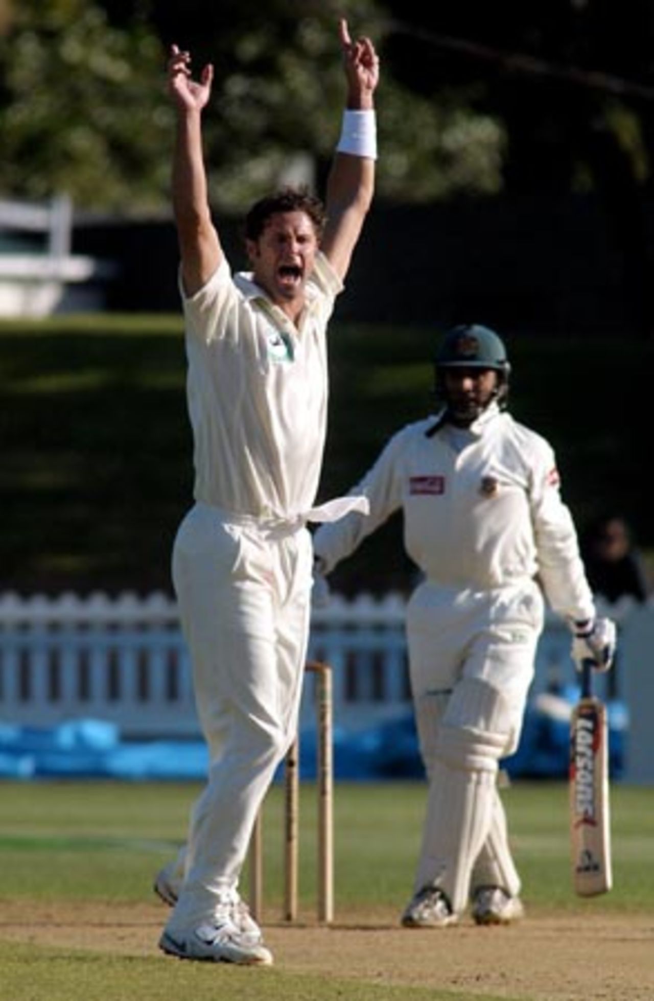 New Zealand bowler Chris Cairns unsuccessfully appeals for the dismissal of Bangladesh batsman Javed Omar (right). 2nd Test: New Zealand v Bangladesh at Basin Reserve, Wellington, 26-30 Dec 2001 (29 December 2001).