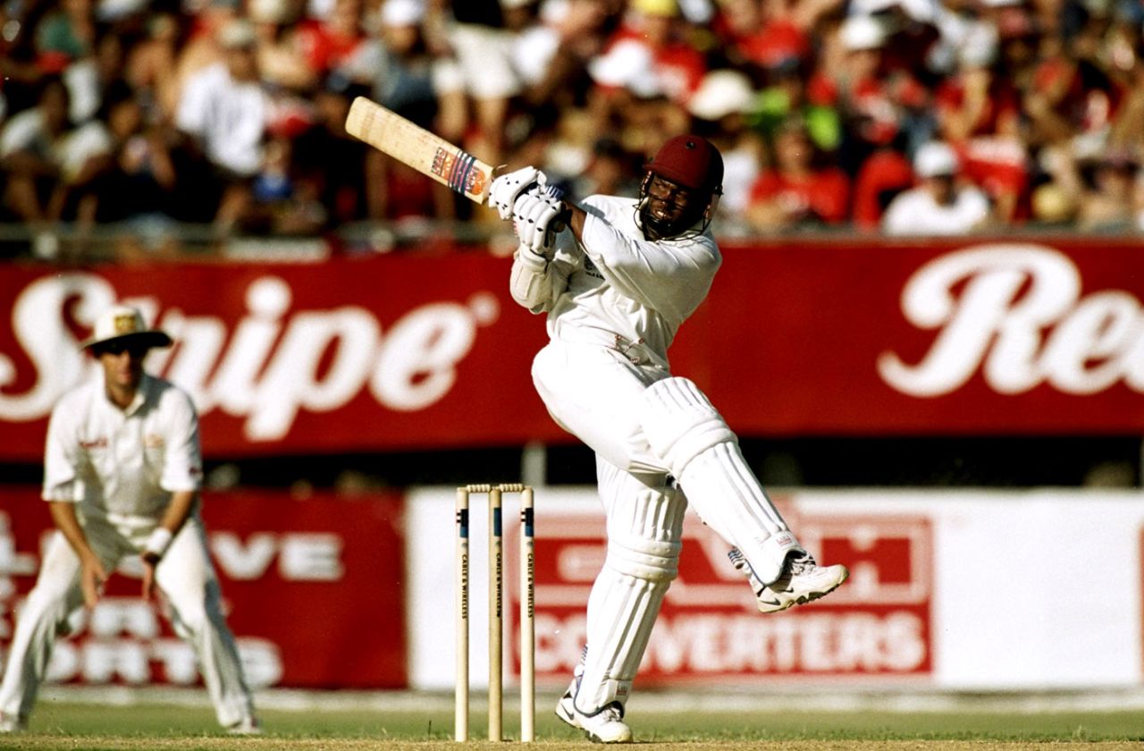 Brian Lara pulls, West Indies v Australia, 2nd Test, Port-of-Spain, 2nd day, March 14, 1999