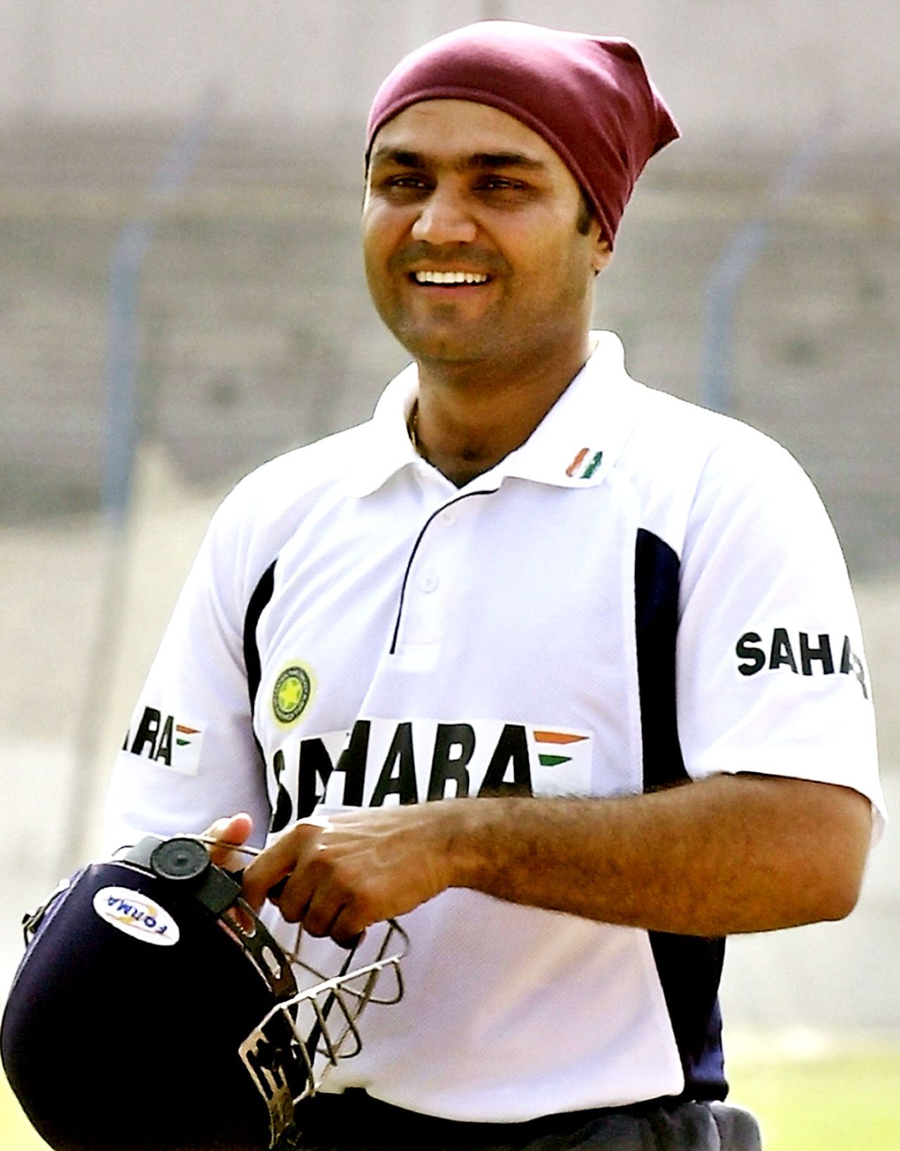 Virender Sehwag smiles before he goes to nets, Chittagong, December 22 2004