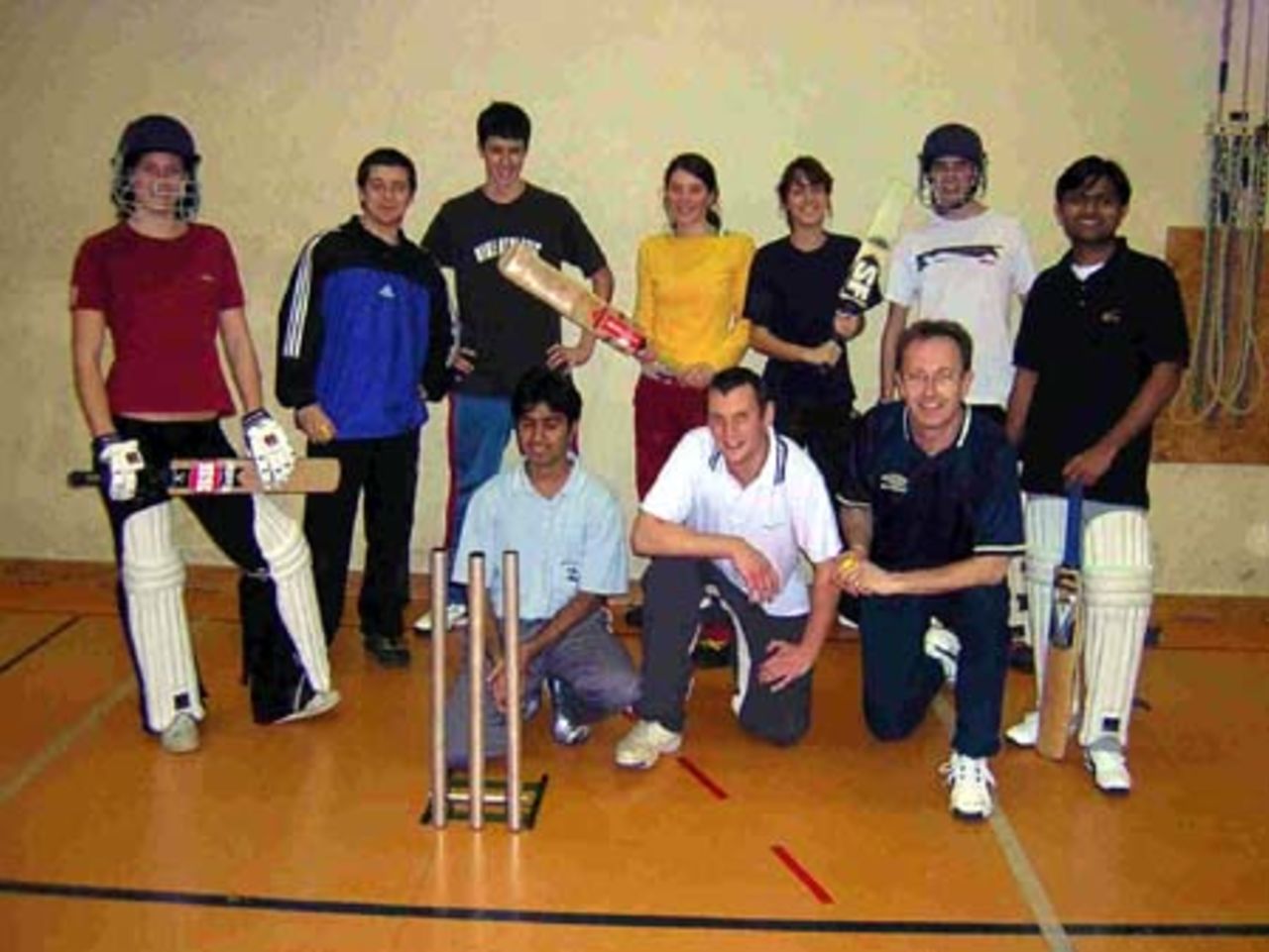 6th Form College meets cricket
