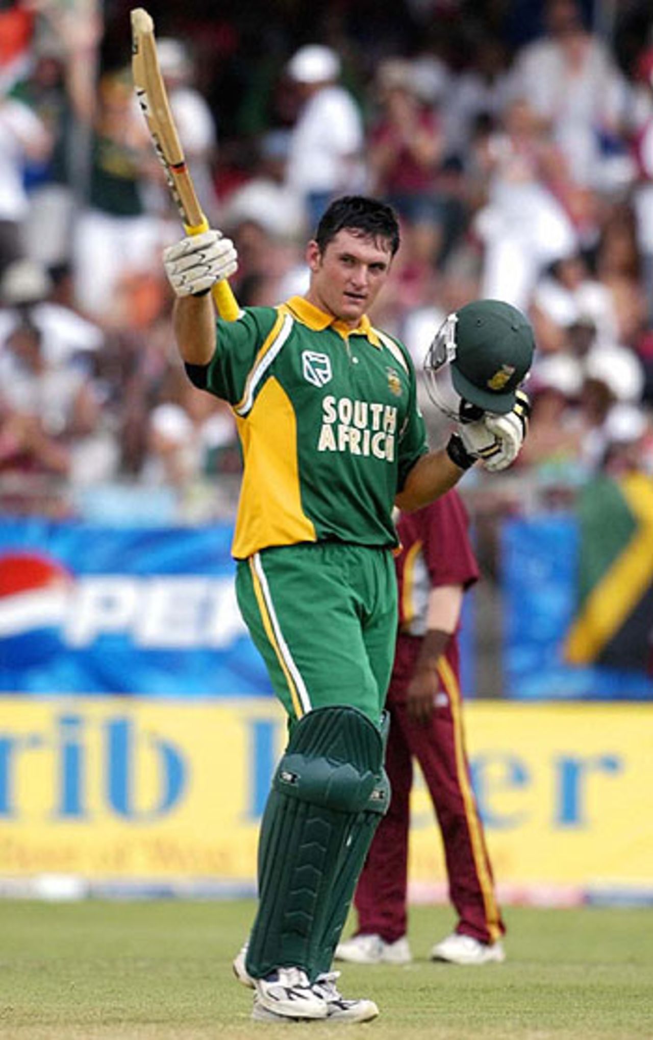 Graeme Smith scored his fourth century in as many matches, as South Africa sealed an eight-wicket win at Kingston