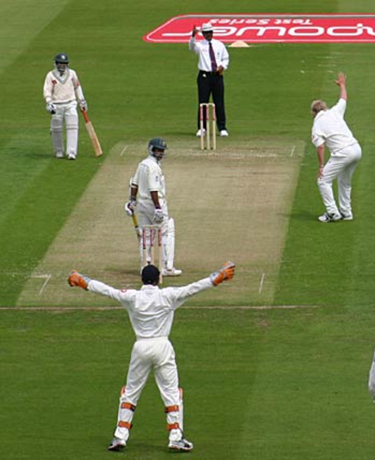 Khaled Mashud is lbw to Matthew Hoggard offering no shot, England v Bangladesh, 1st Test, Lords, May 26