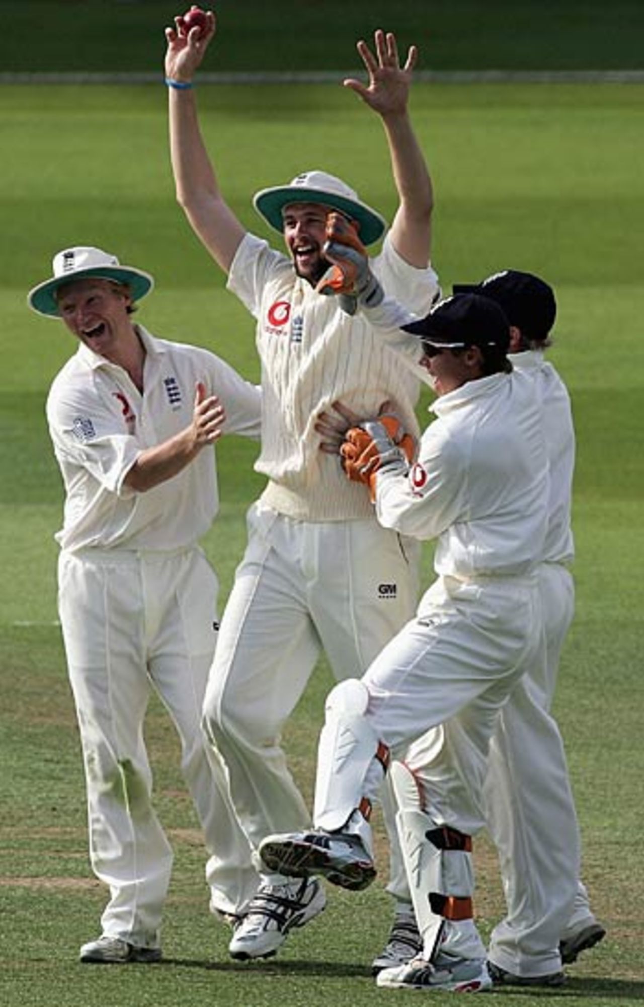 Steve Harmison celebrates his gully catch, England v Bangladesh, 1st Test, Lord's, May 27