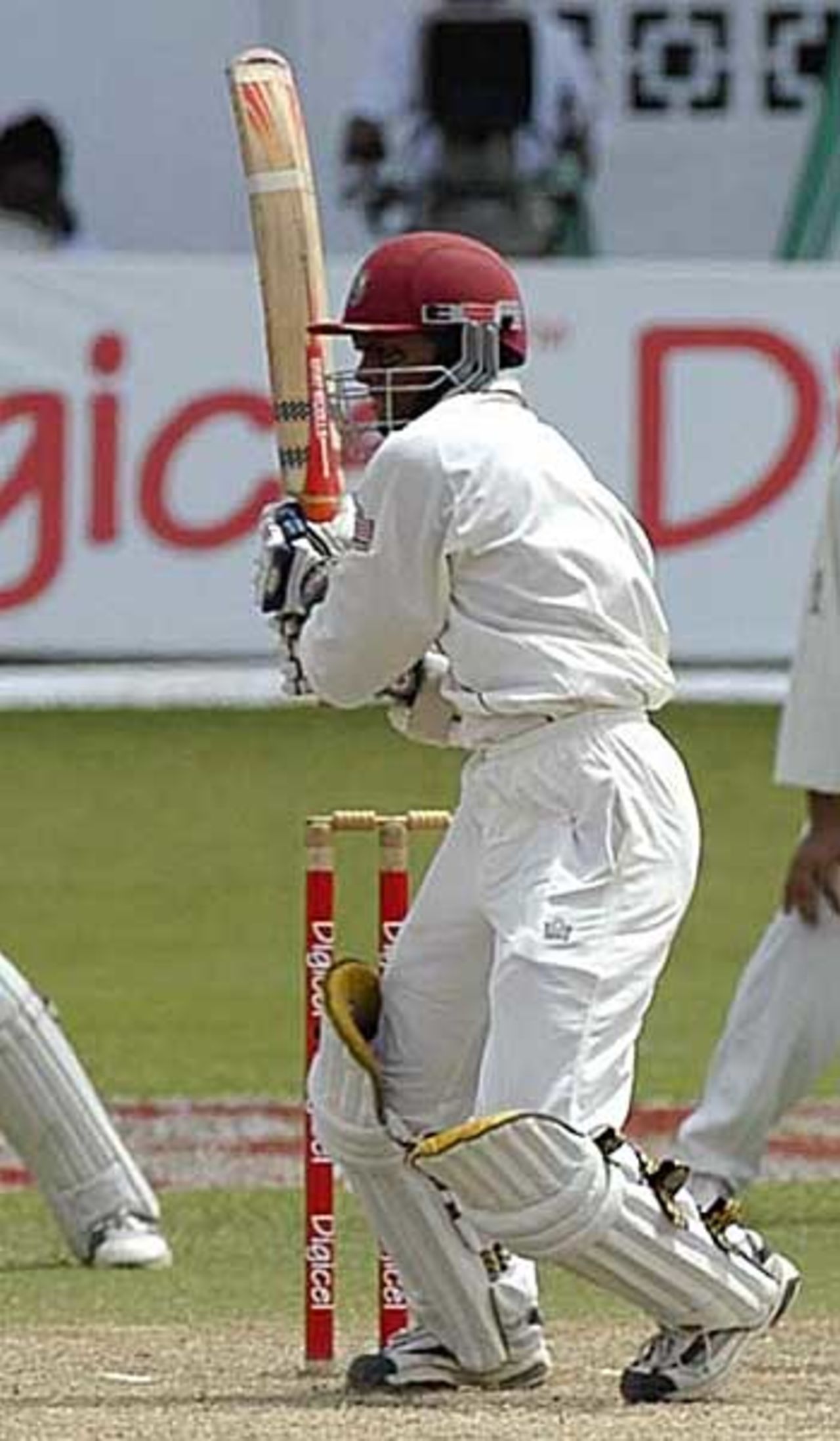 Shivnarine Chanderpaul pulls as West Indies extend their lead, West Indies v Pakistan, 1st Test, Barbados, May 28