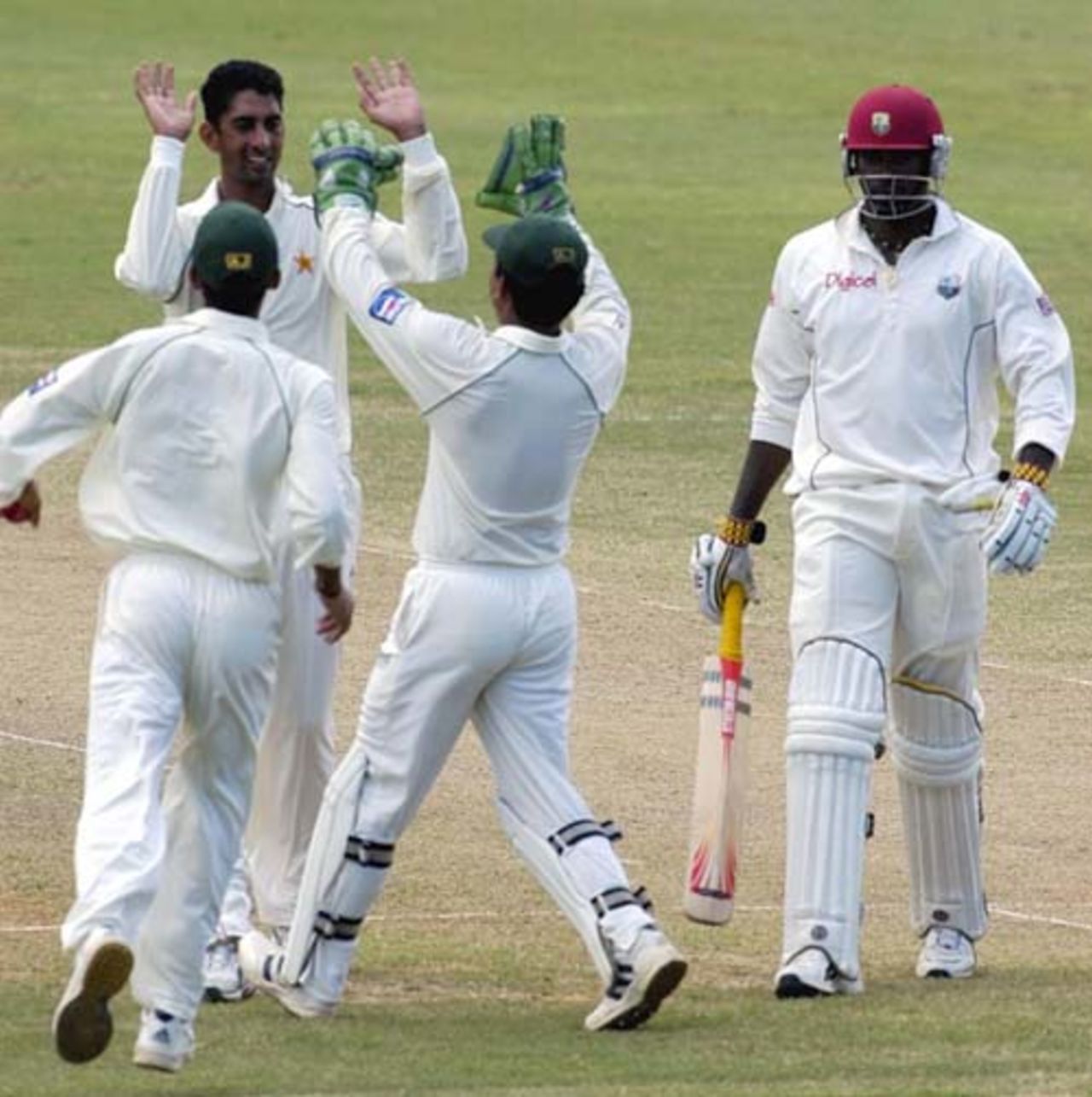 Chris Gayle is sent packing, West Indies v Pakistan, 2nd Test, Jamaica, June 6, 2005