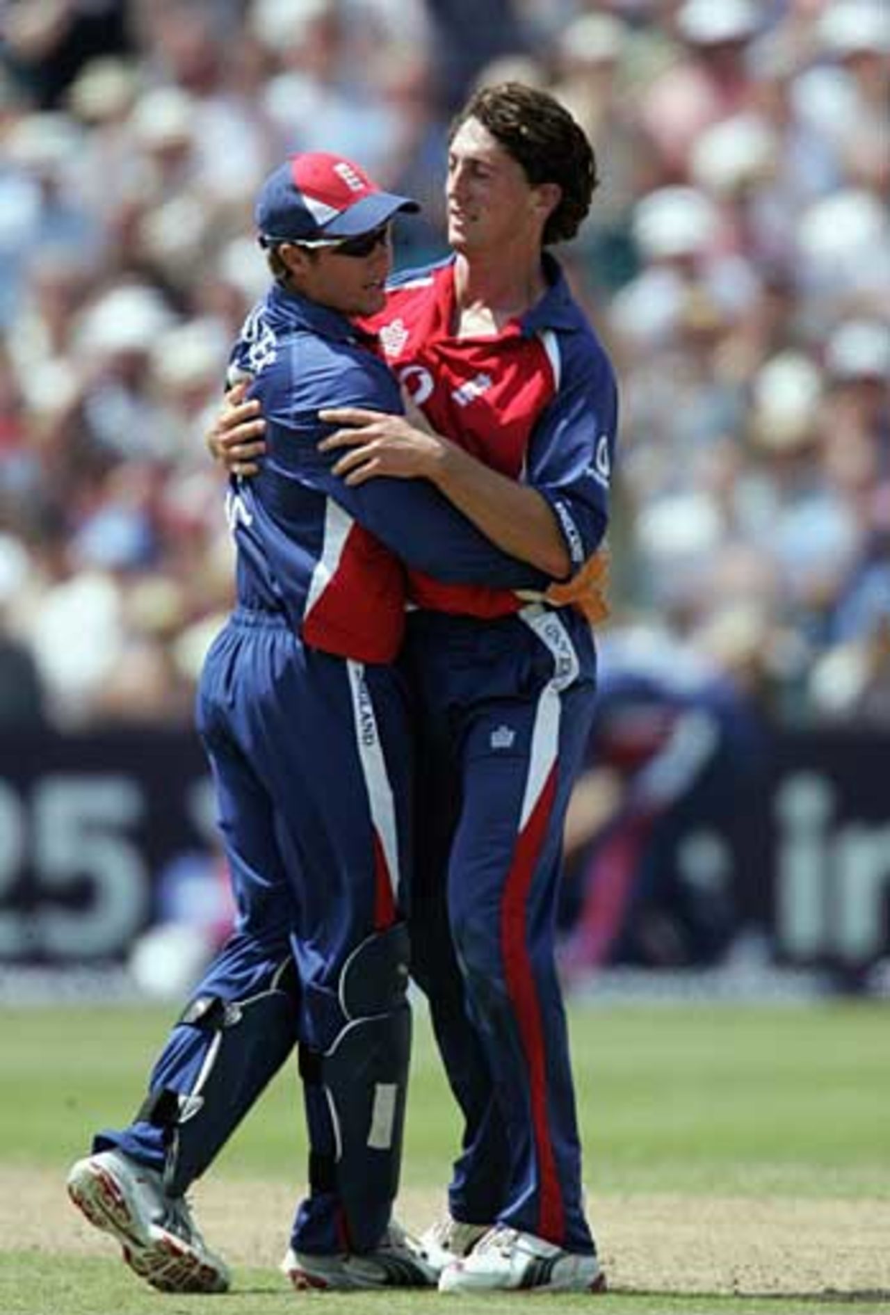Jon Lewis and Geraint Jones after Michael Clarke was bowled, England v Australia, NatWest Series, Bristol, June 19