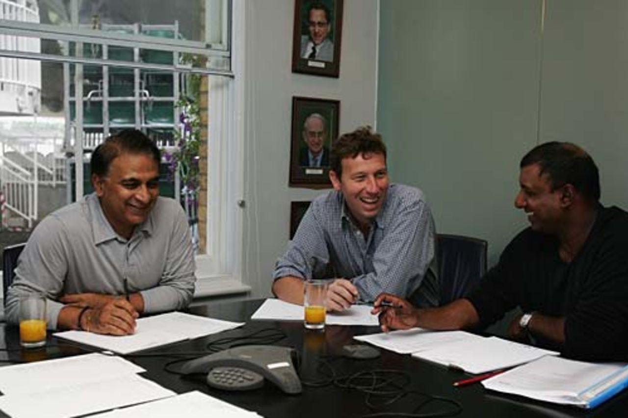 Sunil Gavaskar ,Mike Atherton and  Aravinda de Silva discuss the selection of ICC World XI players for the forthcoming Super Series, Lord's, June 29, 2005
