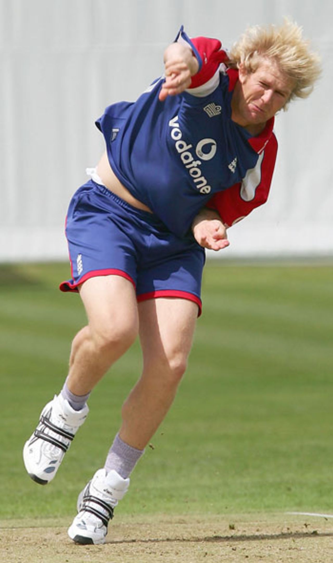 Matthew Hoggard bowls during a practice session at Lord's, July 19, 2005
