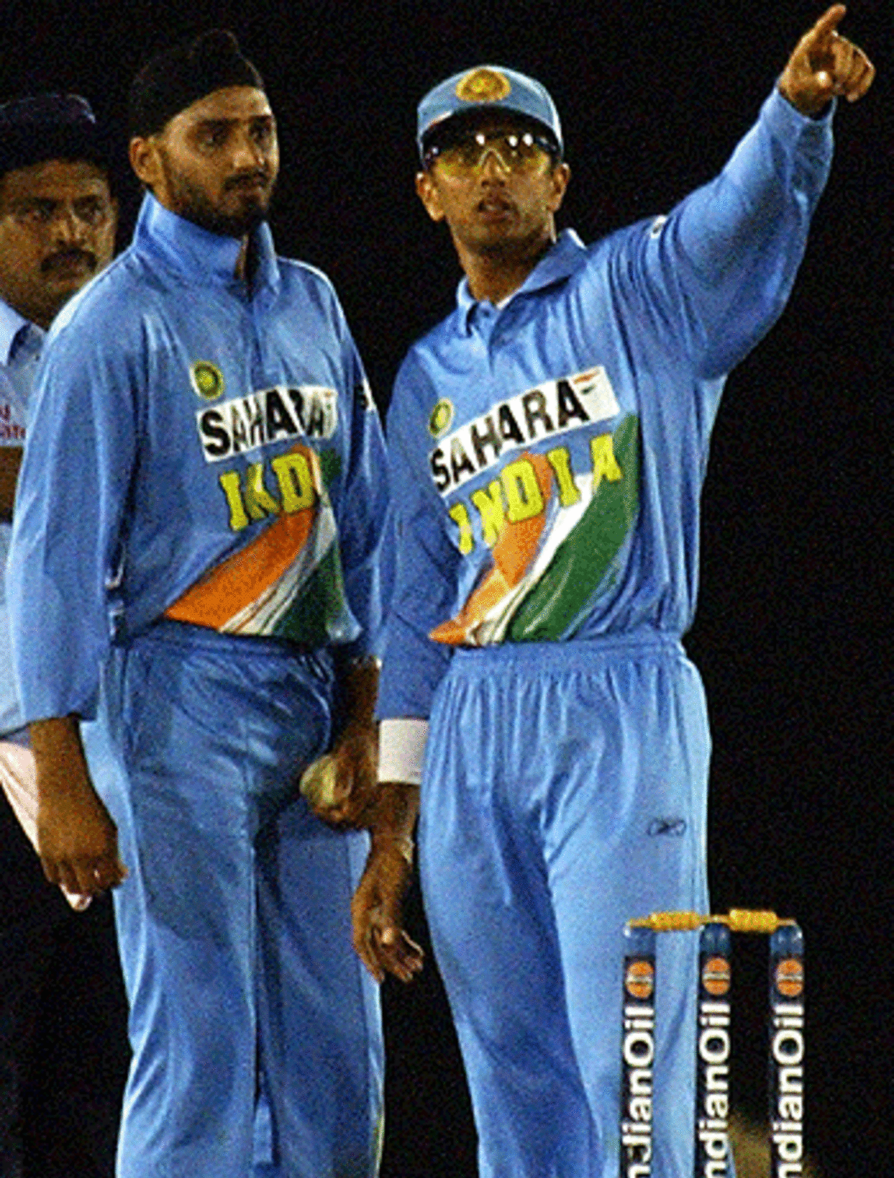 Rahul Dravid and Harbhajan Singh set the field against Sri Lanka at Dambulla, August 3, 2005