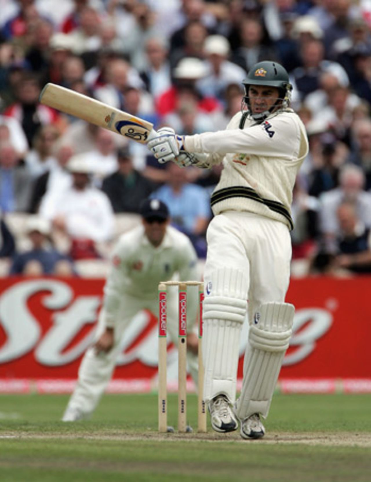 Justin Langer pulls, England v Australia, Old Trafford, August 12, 2005