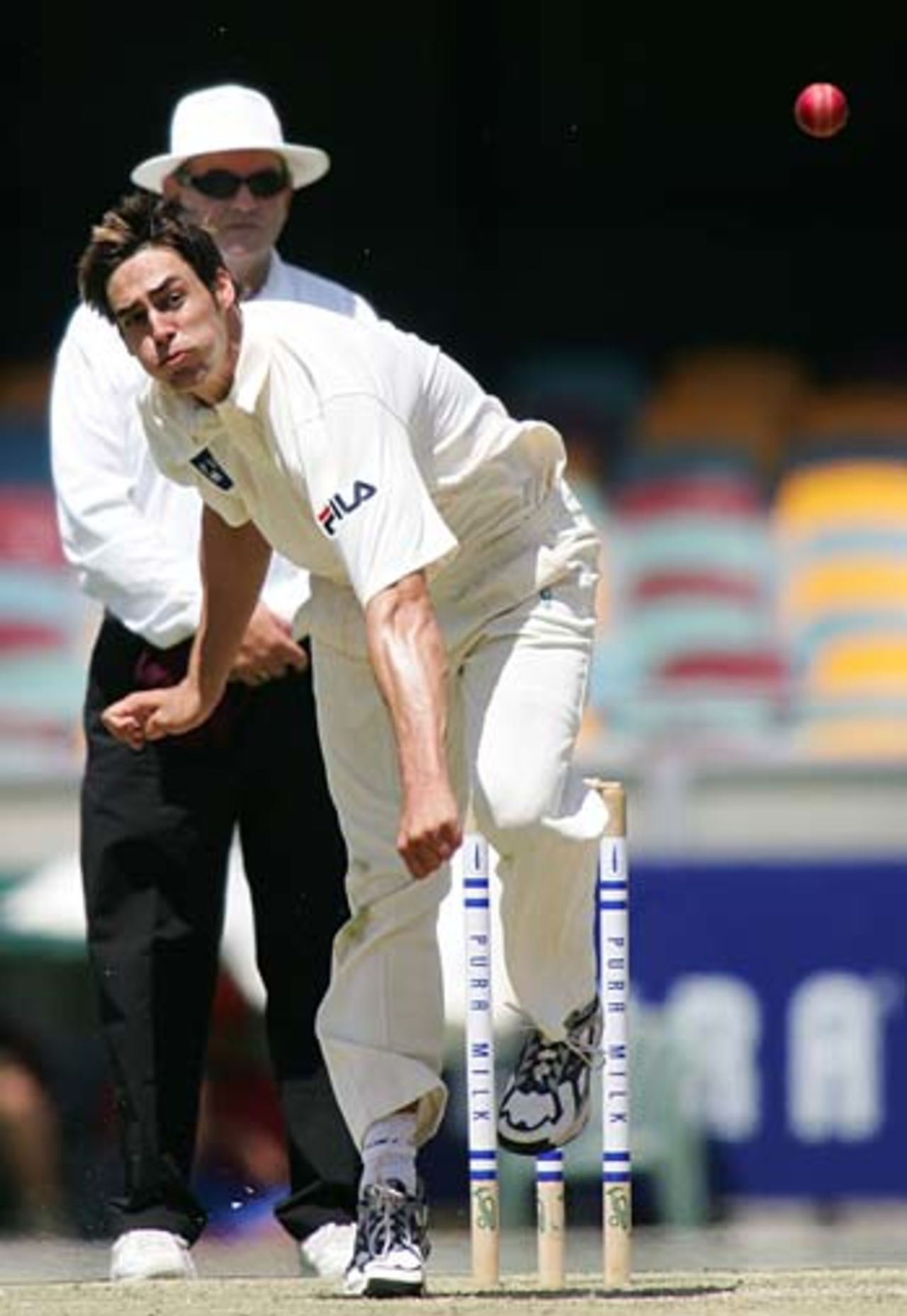 Mitchell Johnson in action, Queensland v South Australia, Brisbane, February 25, 2005