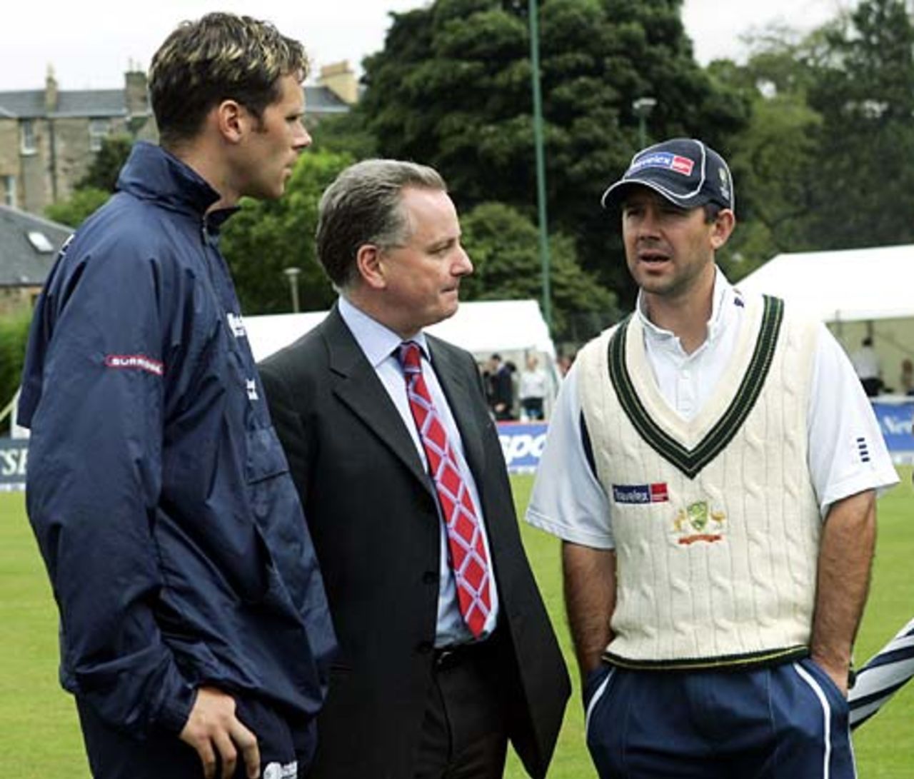 Craig Wright, Jack McConnell, first minister of Scotland and Ricky Ponting chat, Scotland v Australians, Edinburgh, August 18, 2005