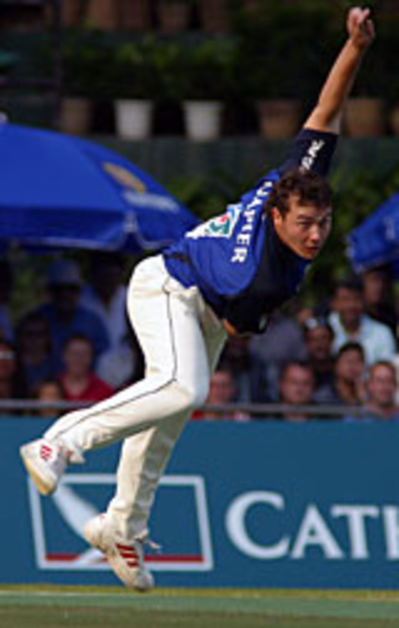 Graham Napier bowls against Sri Lanka in the Cup final at the 2004 Cathay Pacific / Standard Chartered Hong Kong  International Cricket Sixes at Kowloon Cricket Club.