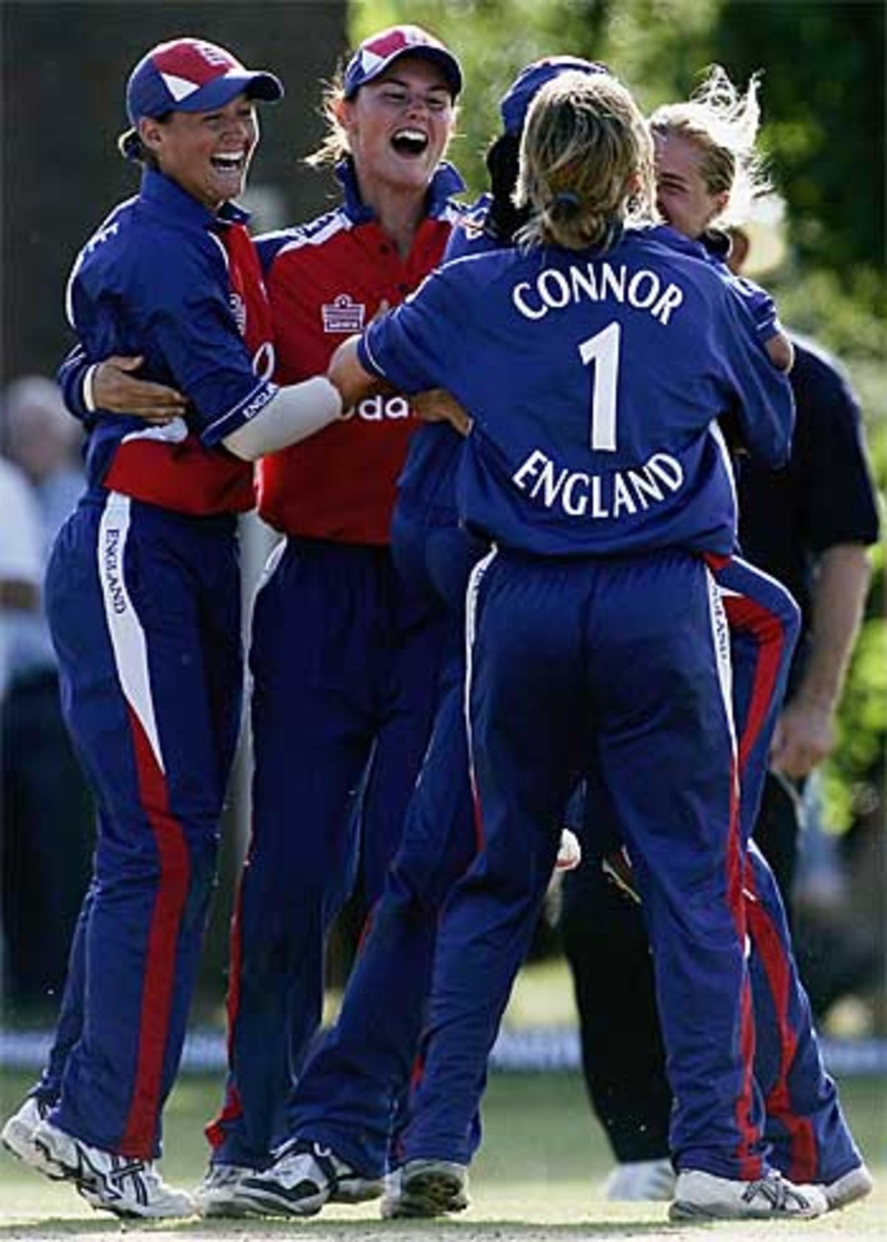 England celebrate Jane Smit's stumping to remove Cathryn Fitzpatrick, England women v Australia women, Stratford-upon-Avon, August 21, 2005