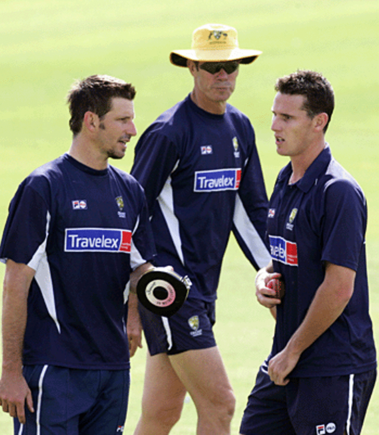 Michael Kasprowicz and Shaun Tait in a tete a tete before the fourth Test, Trent Bridge, Nottingham, August 24