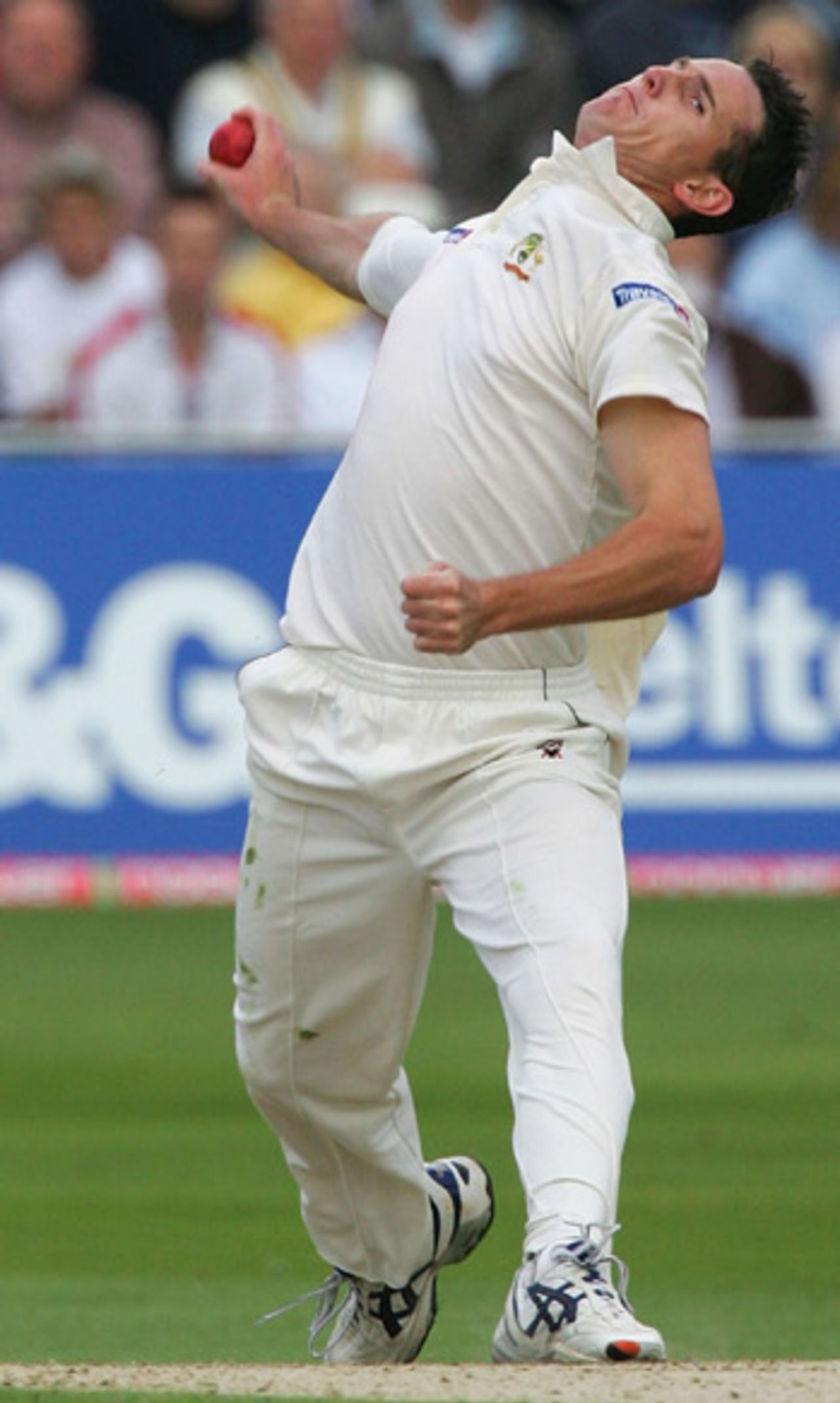 Shaun Tait in his delivery stride, England v Australia, Trent Bridge, August 25, 2005