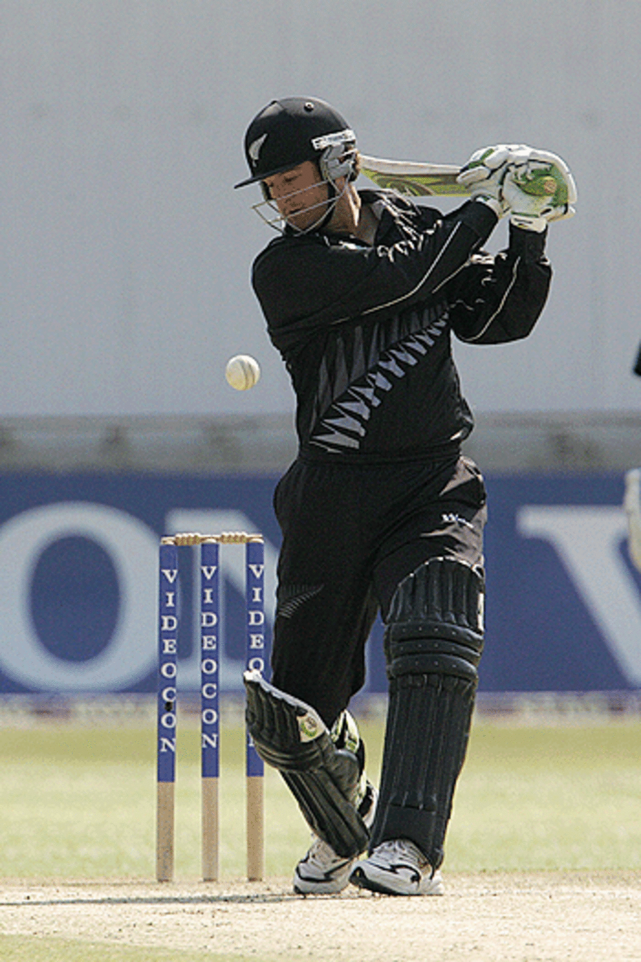 Nathan Astle misses an Irfan Pathan delivery, New Zealand v India, Bulawayo, August 26, 2005