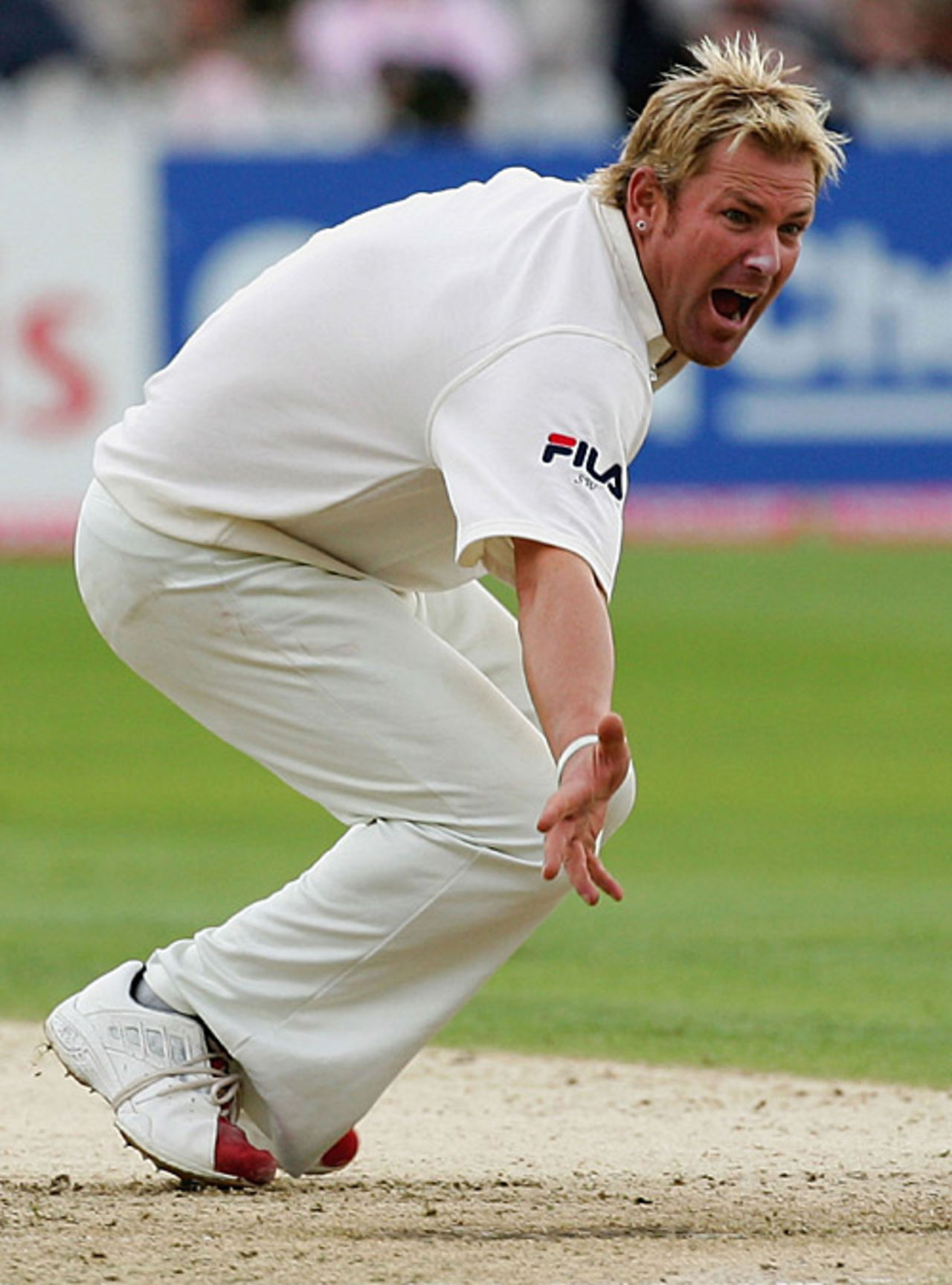 Shane Warne airs his frustration, England v Australia, Trent Bridge, August 26, 2005