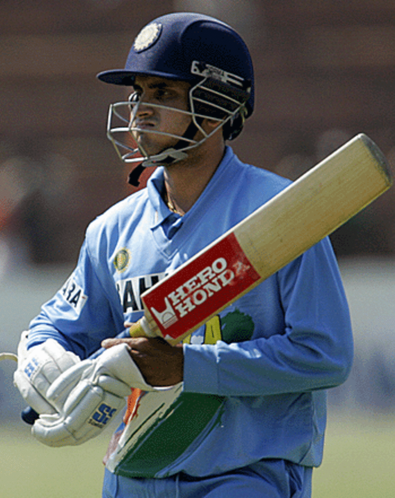 Sourav Ganguly walks back, dismissed by Shane Bond, India v New Zealand, BulaWayo, August 26, 2005