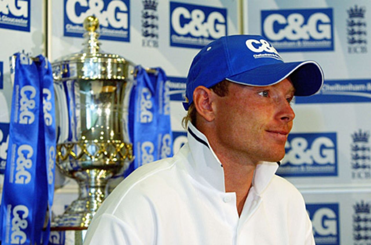 Ian Bell faces the press ahead of the C&G trophy final on Saturday, September 1, 2005