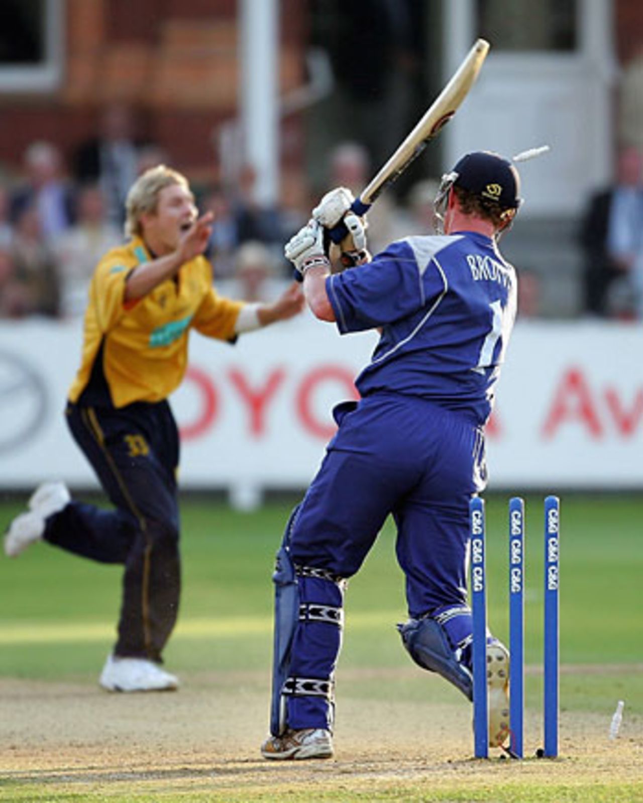 Dougie Brown is bowled by Shane Watson, Hampshire v Warwickshire, Lord's, September 3, 2005