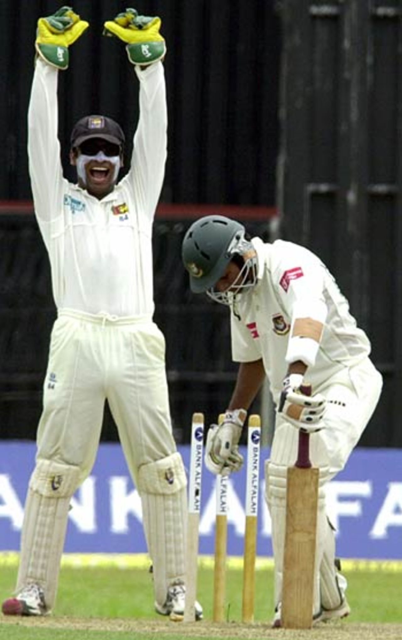 Kumar Sangakkara celebrates the wicket of Tushar Imran, Sri Lanka v Bangladesh, R.Premadasa Stadium, Khettarama, Colombo, September 12, 2005