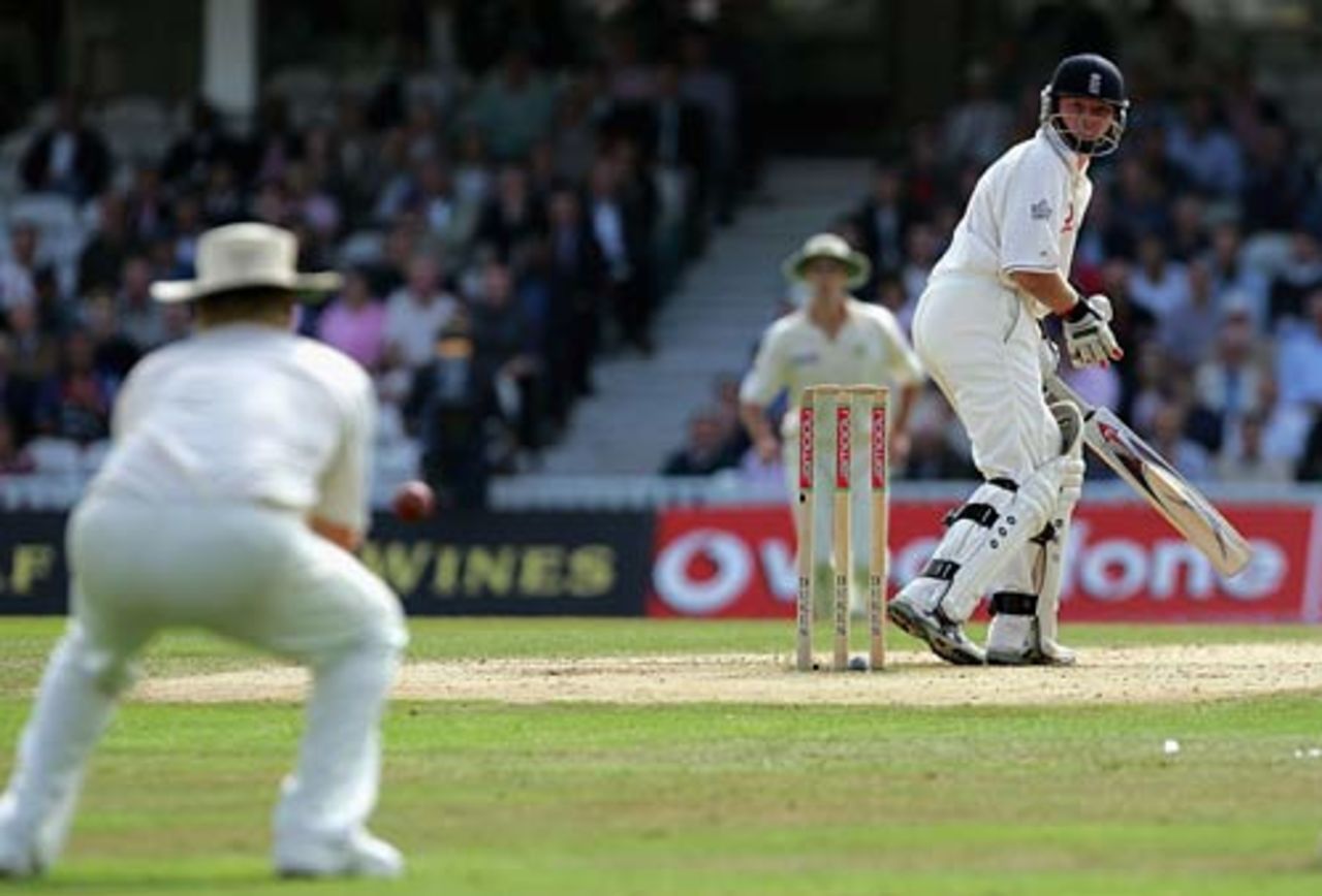 Ian Bell edges Glenn McGrath to Shane Warne to complete a pair, England v Australia, 5th Test, The Oval, September 12, 2005