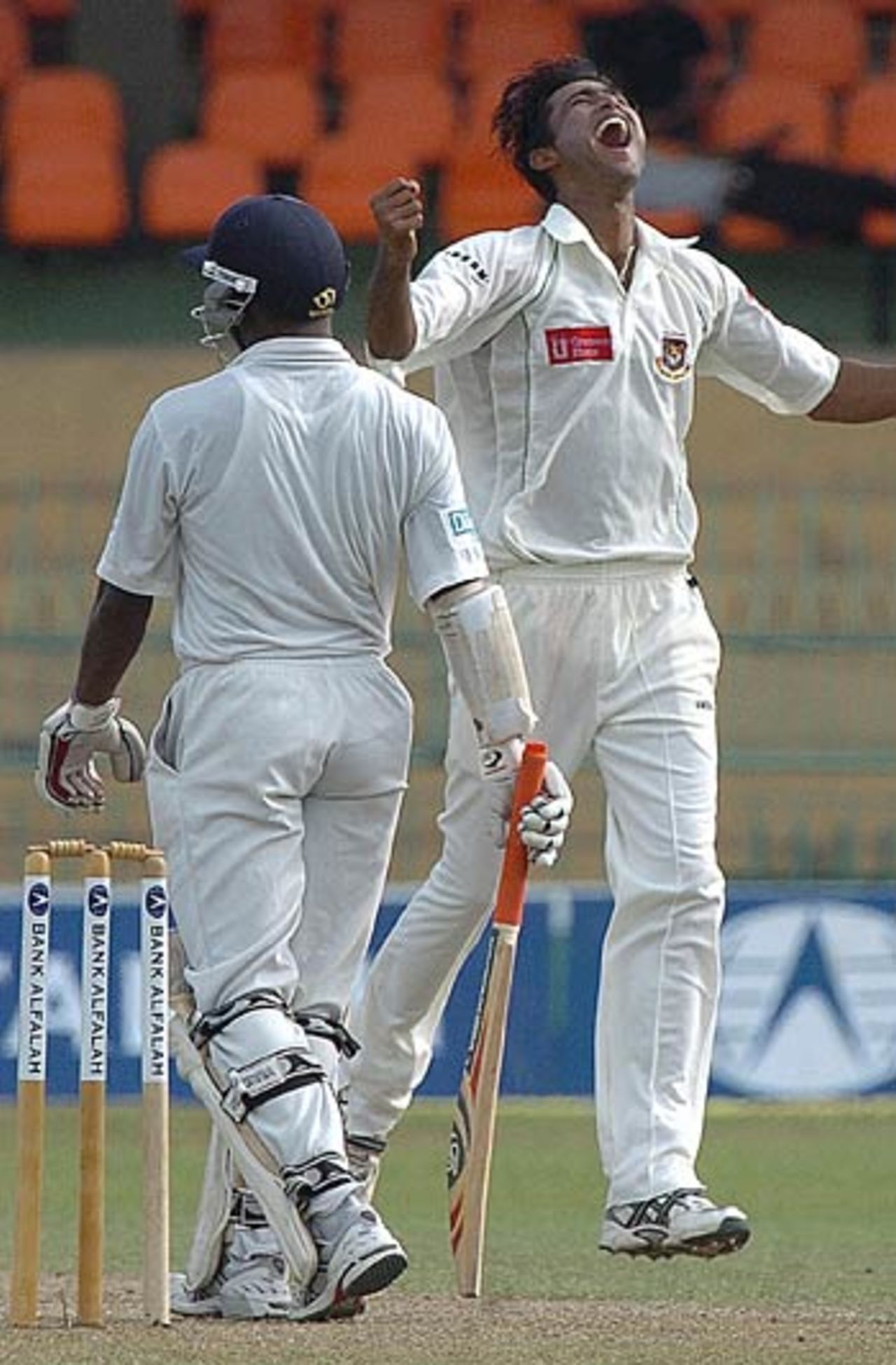 Shahadat Hossain exults in joy after claiming Sanath Jayasuriya's wicket, Sri Lanka v Bangladesh, R.Premadasa Stadium, Khettarama, Colombo, September 12, 2005