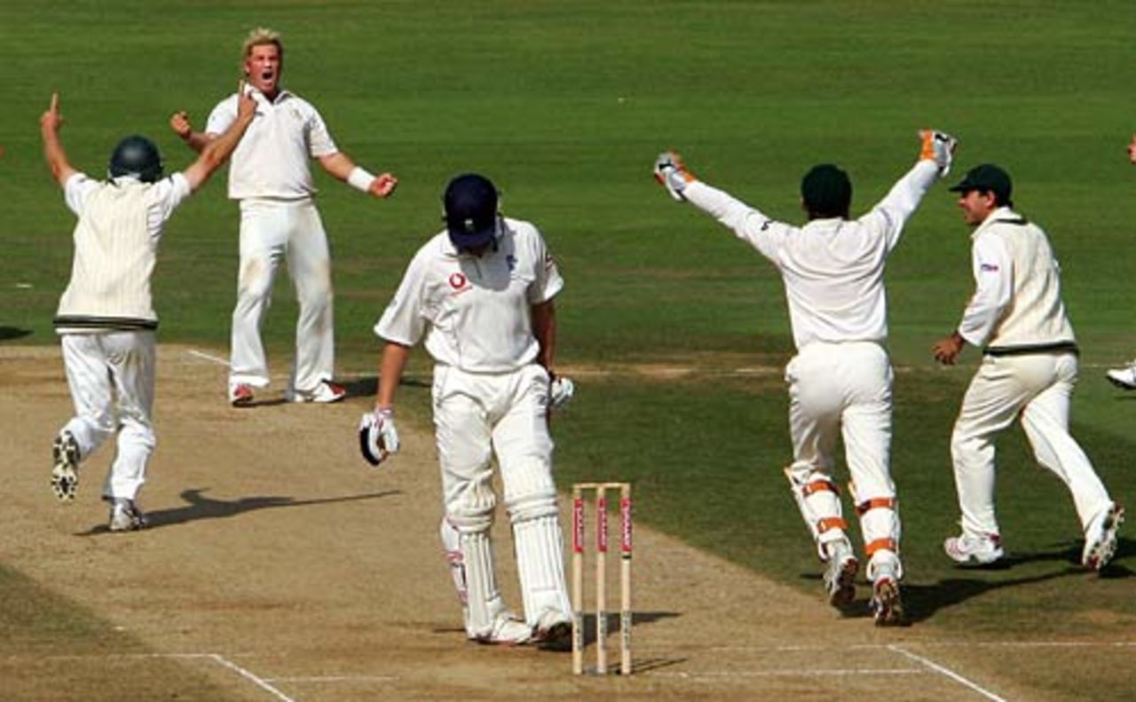 A jubilant Shane Warne catches Andrew Flintoff, England v Australia, 5th Test, The Oval, September 12, 2005