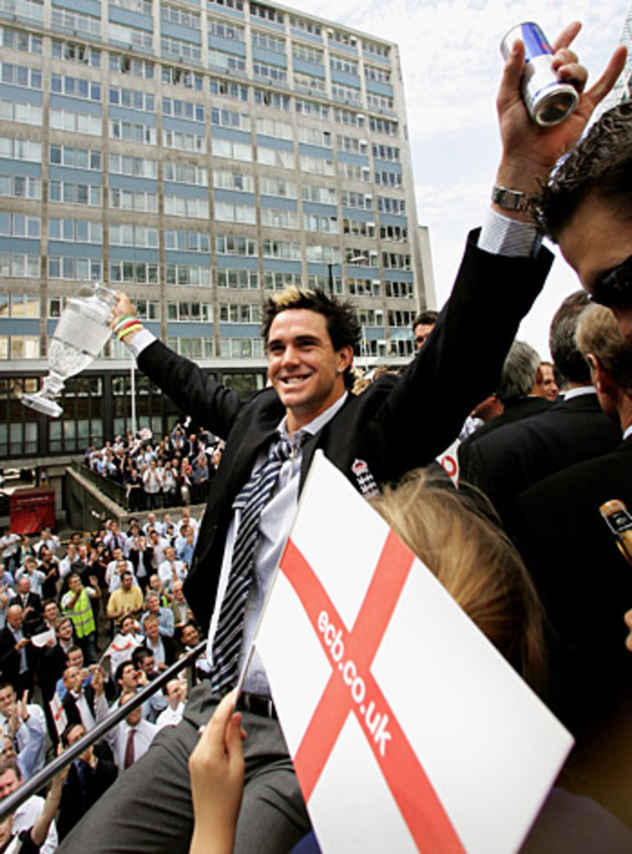 The shy and retiring Kevin Pietersen, London,  September 13, 2005
