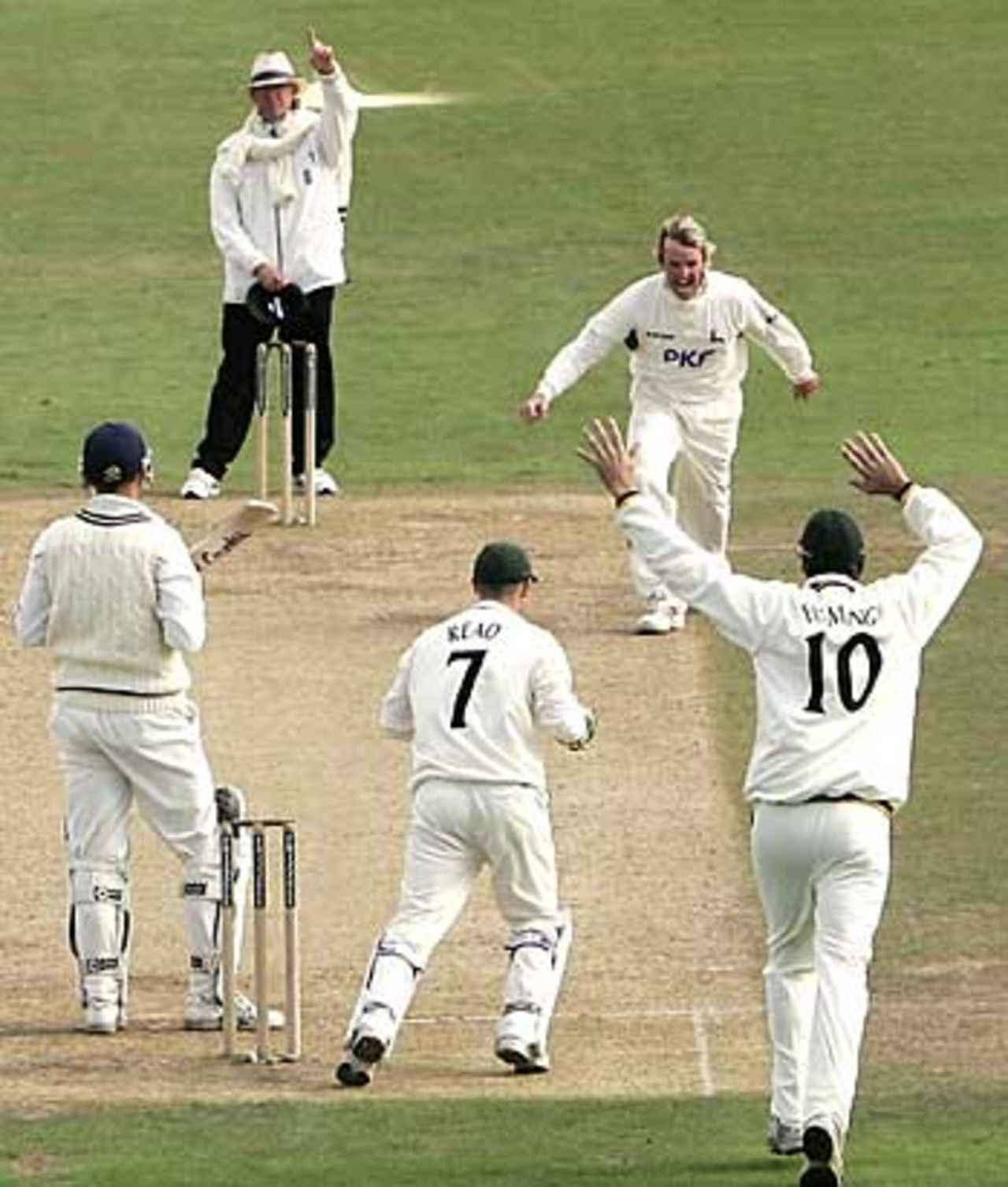 Graeme Swann picks up Martin van Jaarsveld's wicket, Kent v Notts, Canterbury, September 16, 2005