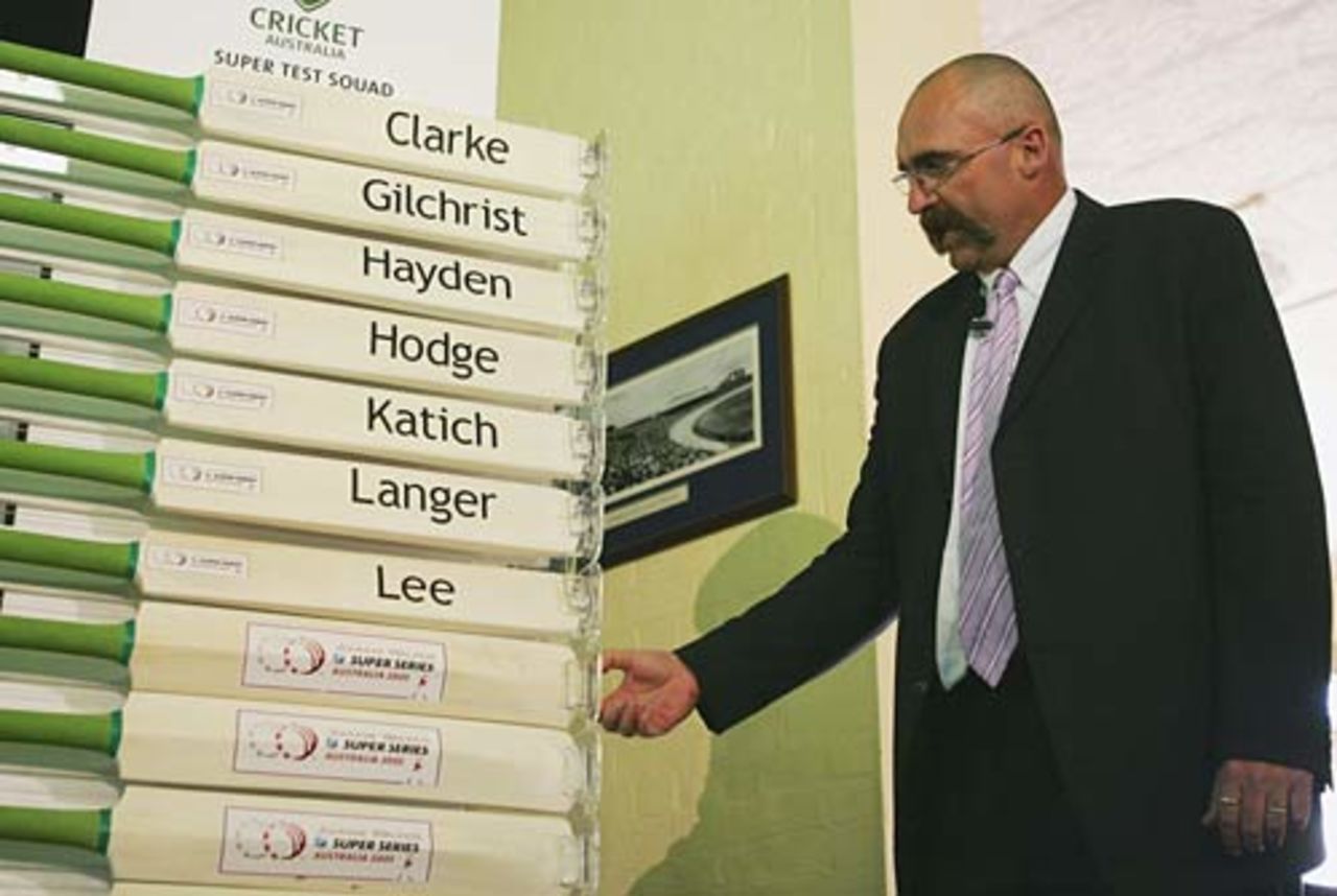 Merv Hughes unveils the names of the Australian squad for the Rest of the World match, Sydney, September 20, 2005