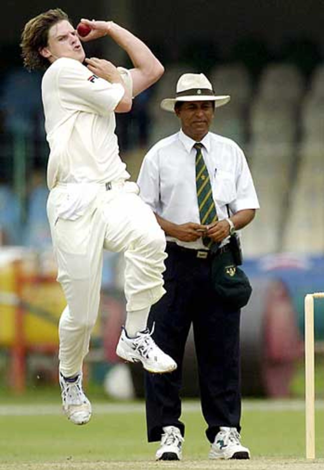Nathan Bracken winds up against Pakistan A where he took two wickets to rattle the top order, Australia A v Pakistan A, 1st one-day match, Lahore, September 23