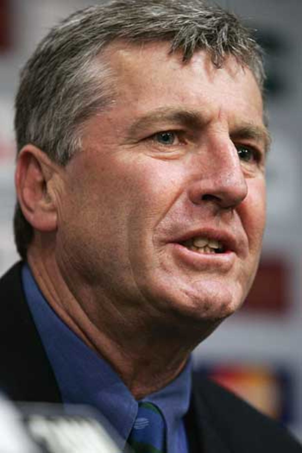 John Wright talks to the media in Melbourne ahead of the Super Series ODIs between Australia and the Rest of the World, Melbourne, September 28, 2005